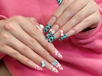 エムワイネイル(MY Nail)/長さだし持ち込み10本やり放題
