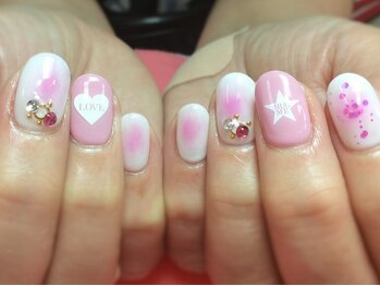 ネイルネイル 南森町店(nailnail)/大人気チークネイル♪