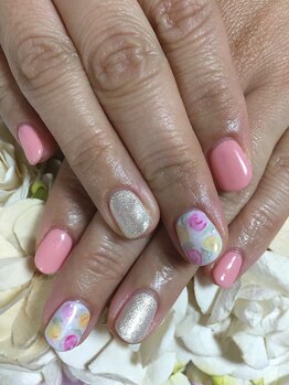 フラワーネイル