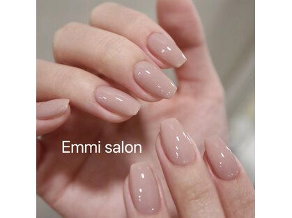 エミー(emmi)の写真