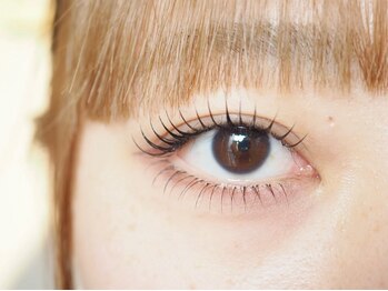 アイラッシュサロン ブル つくば研究学園店(Bull)の写真/[最新フラットラッシュ導入★]貴女の目に合うエクステを数種類から厳選[つくば/パリジェンヌ/まつげパーマ]