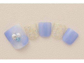 6000円 フットネイル