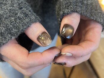 クルネ(QULNE)/モヤモヤニュアンス ブラウン