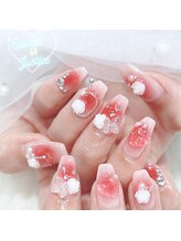 カワイイは正義/チークネイル