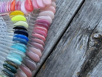 シューププラスネイル 尾張一宮駅前ビル アスティ一宮店(SHOOP plus)/カラーの種類が豊富