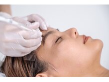 ウワプラス(UWA+)の雰囲気(フェイスデザインWAX)