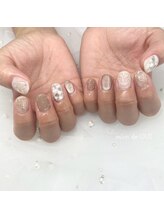 サロンドウイ(salon de OUI)/ハートネイル