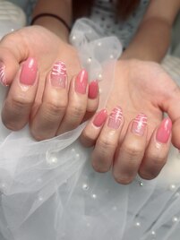ゼブラ柄ネイル
