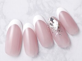 シンプルフレンチネイル
