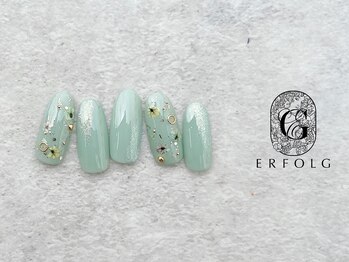 エアフォルク 銀座(ERFOLG)/安定の可愛さ◎押し花ネイル！