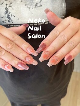 ネコ(Neko)/持ち込みチークネイル キラキラ