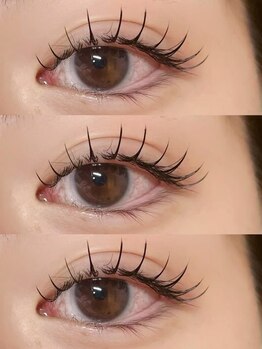 ウユ 新宿(UYU)の写真/プラチナムセーブル40本¥2280～/フラットマットラッシュ40本¥3280～/充実のリペアプランで美まつげをキ-プ!