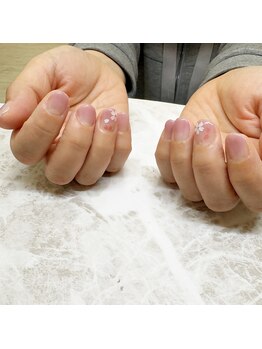 ネイルサロン エーナイン ザ ビッグ豊平店/シンプルデザイン
