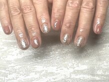 ジュリネイル(JULIE NAIL)/トレンドアート定額