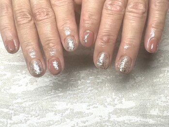 ジュリネイル(JULIE NAIL)/トレンドアート定額