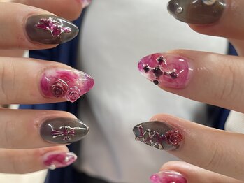 ゆびノさき イケブクロ(ゆびノさき+ikebukuro)/ゴテゴテネイル