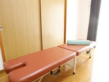 ニコラ(NICORA)/施術室（ベッド）
