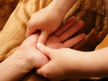 プピラ(PUPILA)/人気なハンドオイルマッサージ