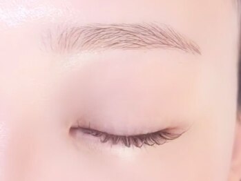 ジャスミン(Jasmine)の写真/【自まつげの負担を最小限に】お客様一人一人のまつ毛のお悩みをお聞きし、丁寧に施術していきます。