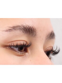 ボリュームのある目元にしたい