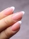 イロネイル(Ironail)の写真/何歳になっても手元を奇麗に♪大人女性の魅力に負けないフレンチネイルで上品にお手元を彩ります★