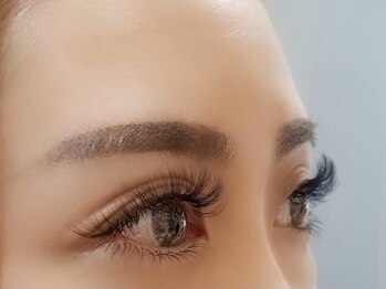 サッシー(SASSY)の写真/美カールを叶える≪フラットセーブル≫導入☆カールのキープを保ちながらナチュラルで魅力的な目元に♪