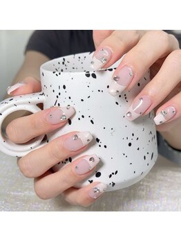 クイーンズビューティーサロン 歌舞伎町店(Queen's beauty salon)/長さだし フレンチ パラジェル