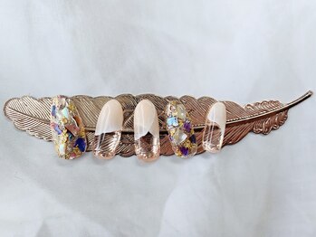 ラウレアルア(Laure’a lua)/シェル 波ネイル