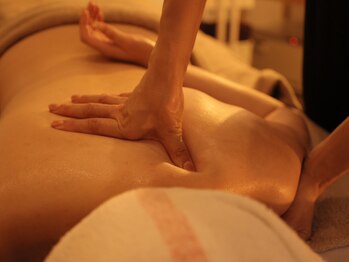 アウン(aun.)/頭痛/首肩こり/足むくみ/腰痛