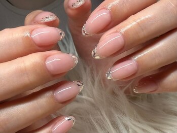 ルナ(LuNa)/ガラスフレンチネイル/シンプル