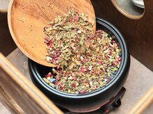 シェリー(cheri)の雰囲気(その日の体調や気分に合わせてよもぎブレンドをセレクト♪)