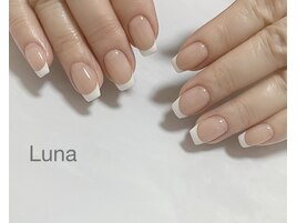 王道フレンチネイル