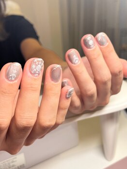 アンシュシュ(UNCHOUCHOU)の写真/人気デザインをお得に♪選べる定額ネイル◎毎月、特別感のある指先を楽しみたい方におすすめです！