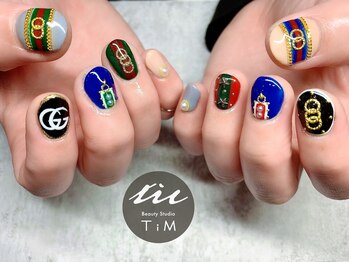 ティム(TiM)/GUCCIネイル
