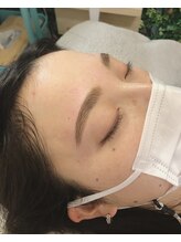 パレス(PALACE)/ハリウッドブロウリフト