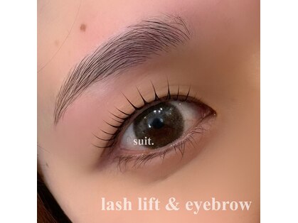 スート(suit.)の写真