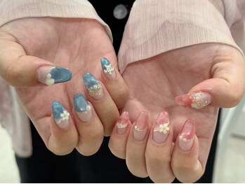 インミニネイルサロン 上野御徒町(INMENE)の写真/【長さ出しOK！】爪が弱い方・指先を華やかにしたい方まで、お悩み別に対応◎スラっとした美しい指先へ♪