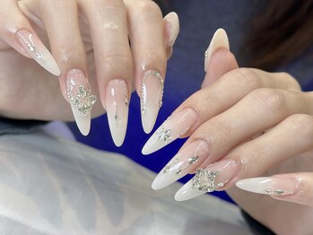 ブイピーネイル 新大久保(VP nail)/長さ出し やり放題120