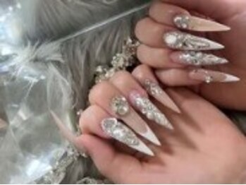 ドリス(Doris)の写真/《平日22:00まで営業★新宿駅徒歩5分》仕事帰りに長さだし＆持ち込みOK◎理想の美フォルムを叶えます♪