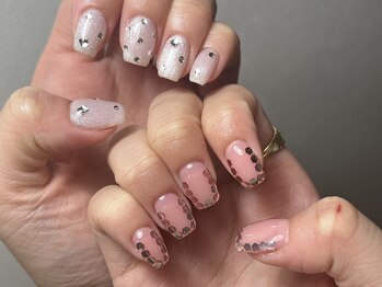 囲みホロネイル