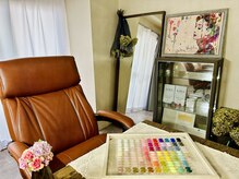 イズミネイル(izumi.nail)の雰囲気（落ち着いた空間でゆったり施術をお楽しみください）