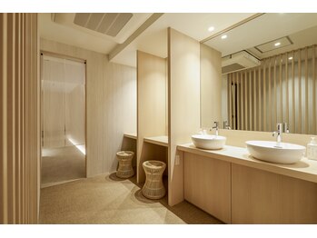 ニフ 港北ニュータウン(nifu)/3、お着替え・クレンジング