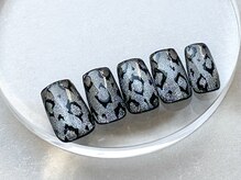 ワンアンドオンリー(One&Only)/レオパード×マグネットネイル