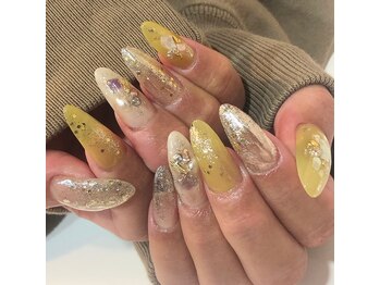 グラマラス アンジェアイ 荻窪店(glamourous ange eye)/クリアピスタチオネイル