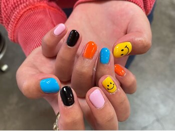 カーティシーネイルズ(curtisii NAILS)/