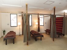 ほぐしの名人 三条裏館店の雰囲気（清潔感のあるシンプルな落ち着く店内になっております。）