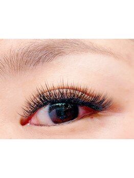 ボリュームのある目元にしたい