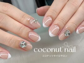 キラキラフレンチネイル