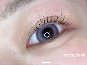 まつげ屋 サントムーン柿田川店の写真/【まつパ】口コミ満足度◎大人気まつ毛パーマ＆マツエク専門店☆50種類以上のロッドから似合うをご提案♪