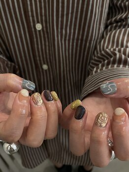 ニュアンスショートネイル